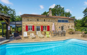 Cozy Home In Augignac